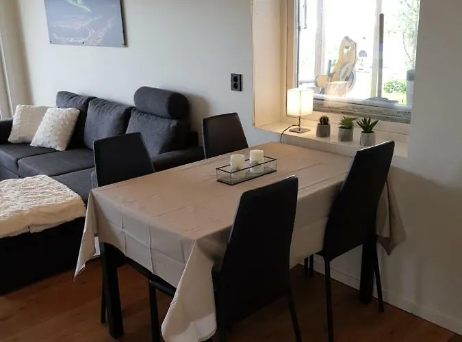 Near The Airport With Ocean View Apartamento